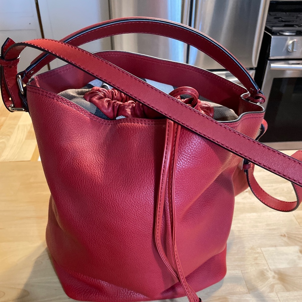 Red Burberry Ashby Hobo 24 hr